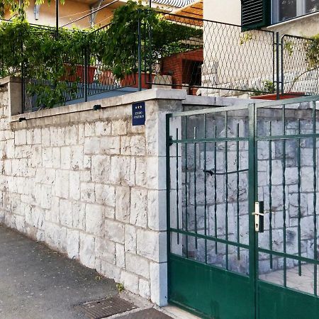 Studio Apartman Kacunic Spalato Esterno foto