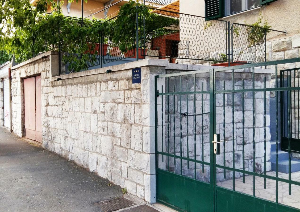 Studio Apartman Kacunic Spalato Esterno foto
